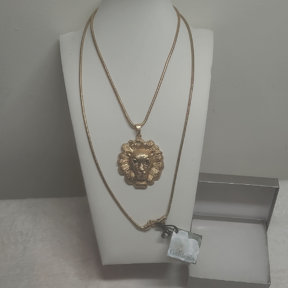 Gold Lion Pendant Necklace by